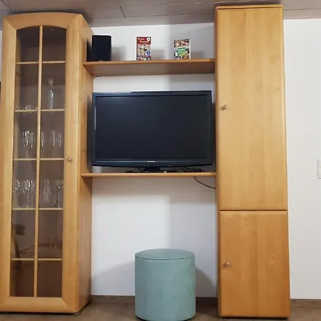 Lanz Apartment *